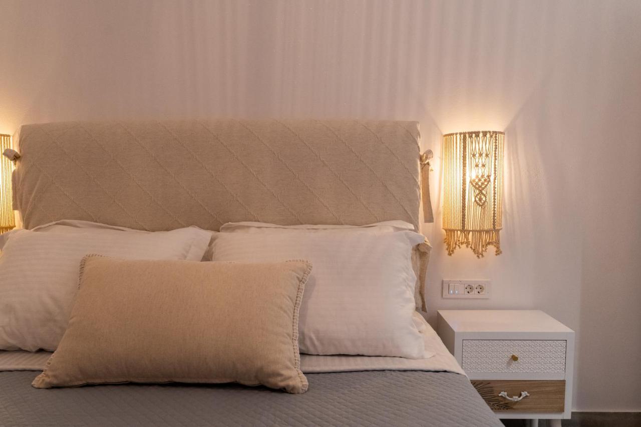Santorossa Luxury Villas Emporio  المظهر الخارجي الصورة