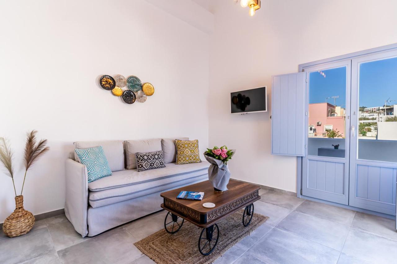 Santorossa Luxury Villas Emporio  المظهر الخارجي الصورة